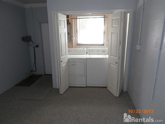 5th image of 5876 4th Ave S