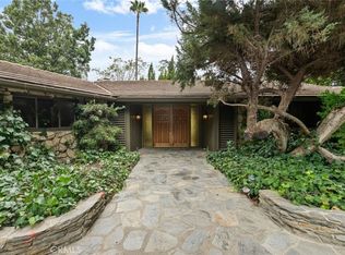 1218 Flintridge Cir, La Canada Flintridge, CA 91011