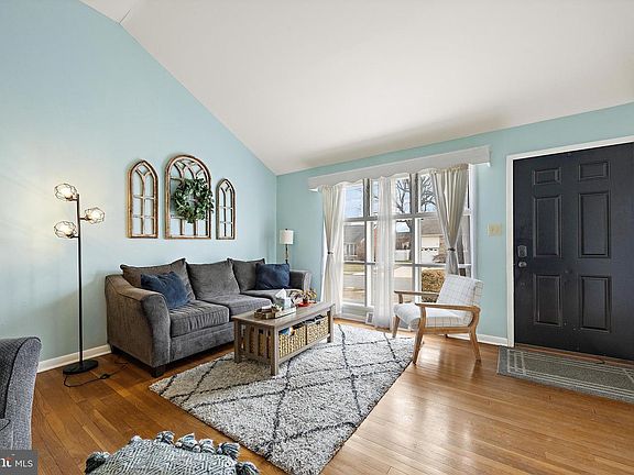 5th image of 2204 Foote Rd