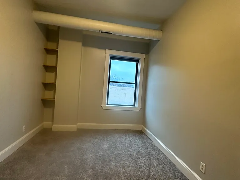 3920 Lorain Ave #3 — Photo 10
