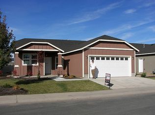 20056 Mount Hope Ln, Bend, OR 97702