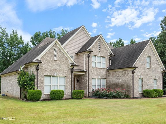 3rd image of 1780 Saulsberry Dr