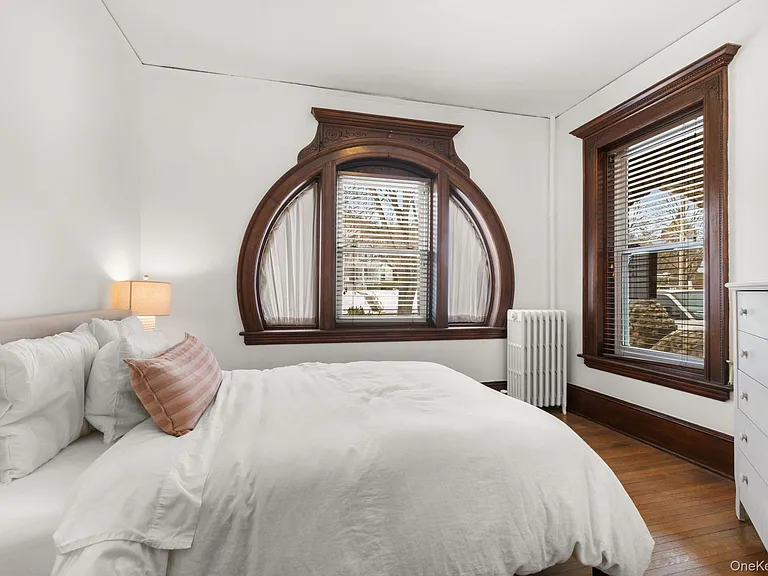 16 Bedford Rd #1 — Photo 4