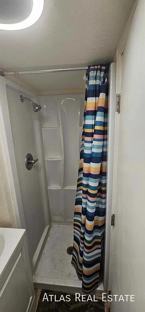 Charming Aurora Rental Near Local Shops, Dining & Parks! — Photo 4