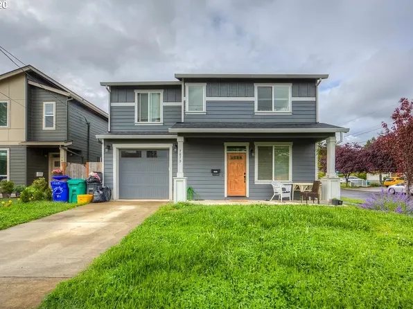 7879 SE Raymond St, Portland, OR 97206