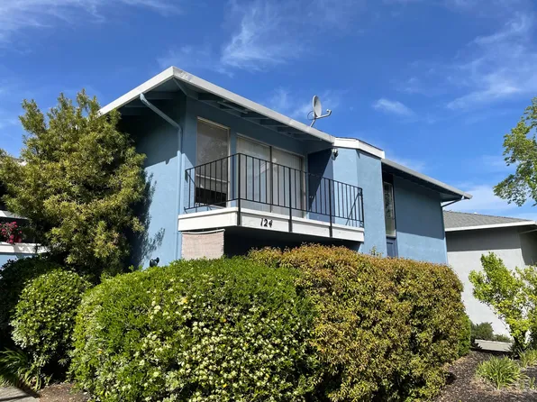 124 Blue Ridge Dr APT B, Martinez, CA 94553