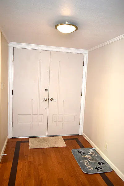 3 bed, 1713 sqft, $3,300 — Photo 3