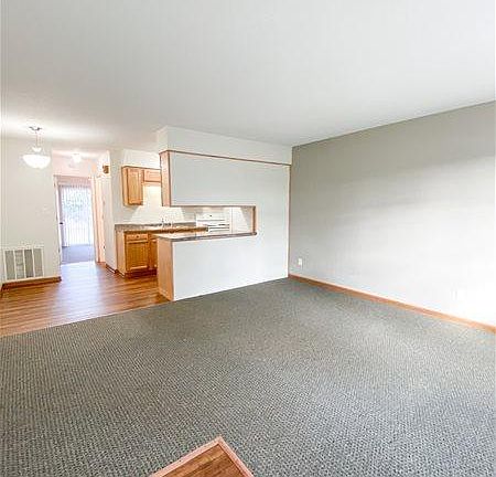 4th image of 7593 48th Ave #3