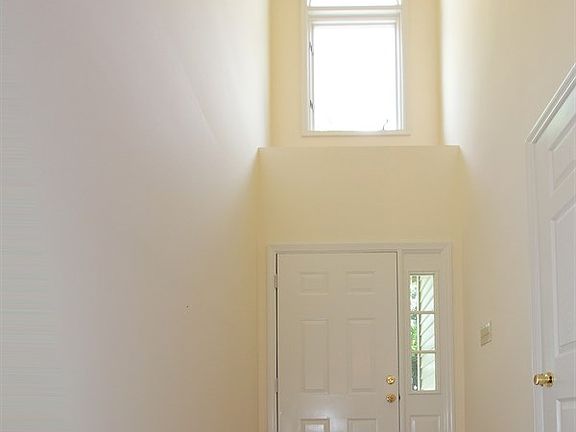 4th image of 320 Saligugi Ln