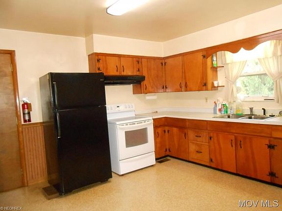 4th image of 16 Cutlip Ln