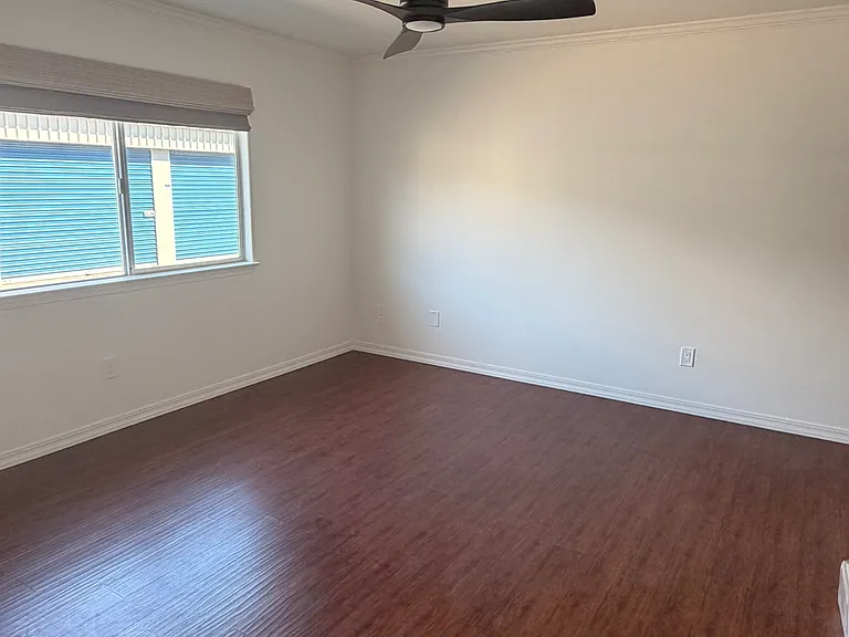 725 Sheridan Rd #B — Photo 6