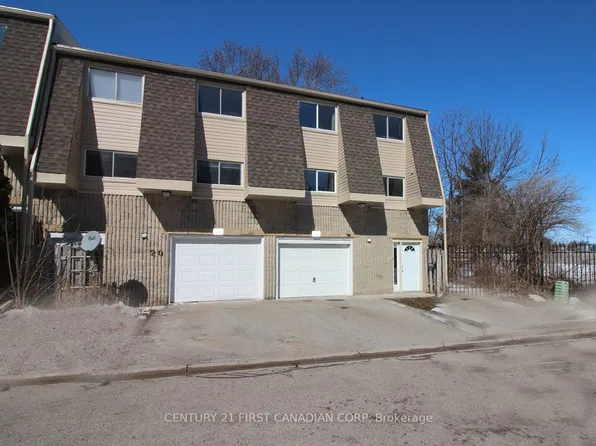 1460 Limberlost Rd #21, London, ON N6G 2C6