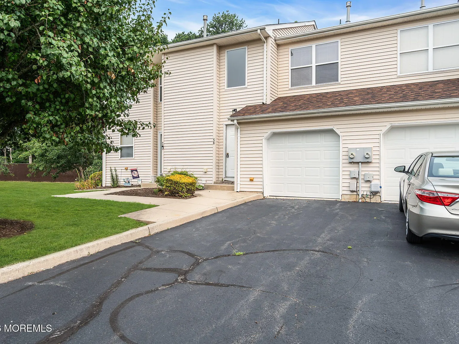 3 bed, 1476 sqft, $3,000 — Photo 4