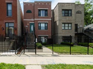 3722 S Calumet Ave, Chicago, IL 60653