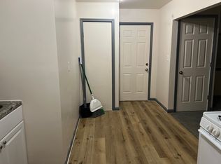 (Undisclosed Address), Flint, MI 48507