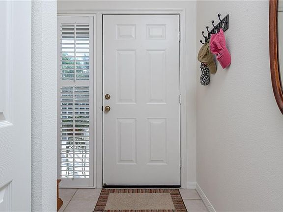 5th image of 402 Laurel Lake Dr Unit 205