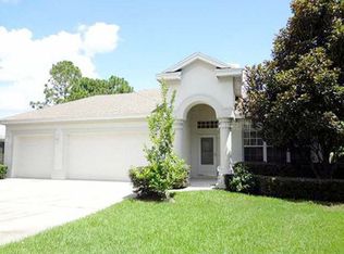 8043 Saint James Way, Mount Dora, FL 32757