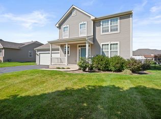 607 Stearn Dr, Genoa, IL 60135