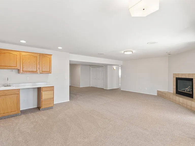5330 Roundup Dr — Photo 26