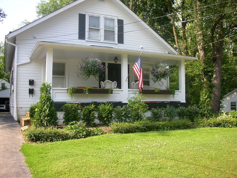 1st image of 101 Olive St