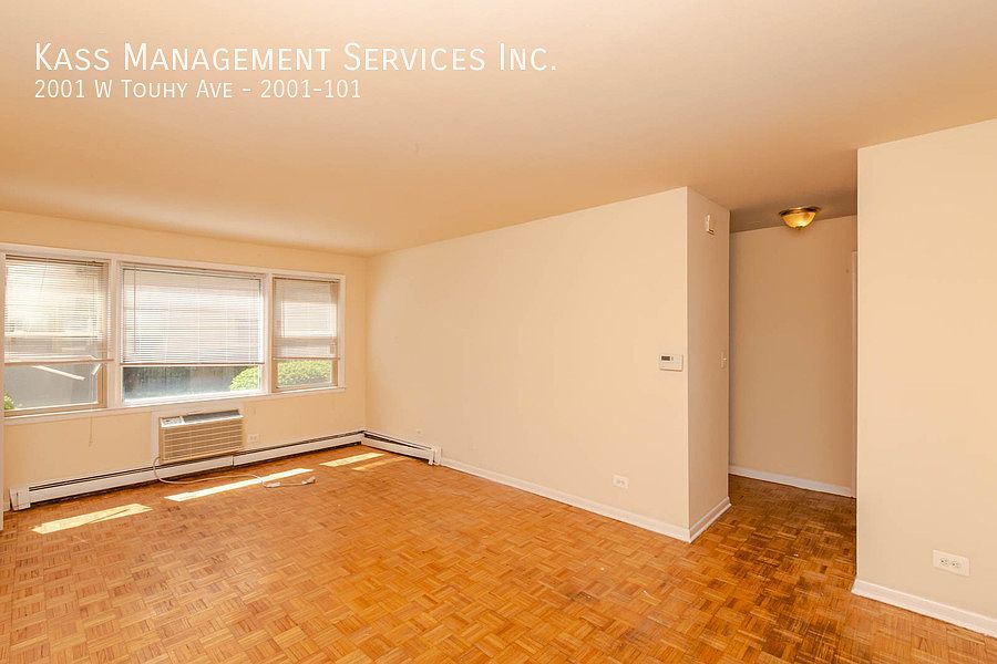 1st image of 2001 W Touhy Ave #101