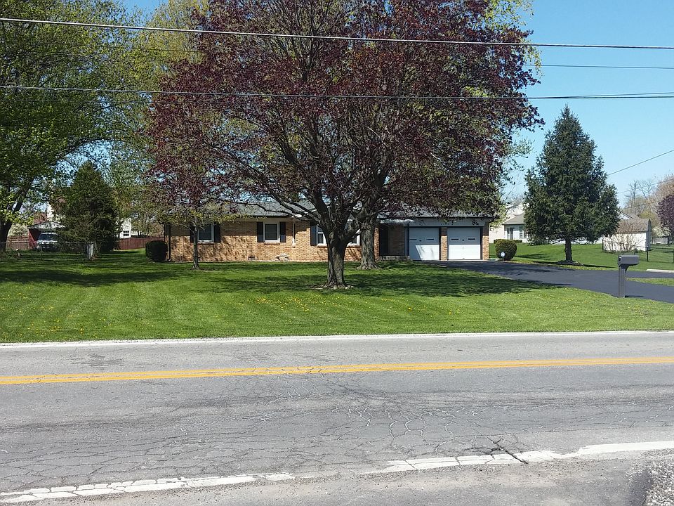 2nd image of 2124 S Franklin Rd