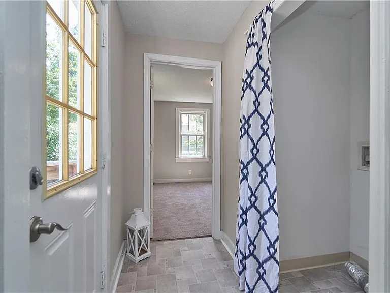 24 Cavalier Rd — Photo 10