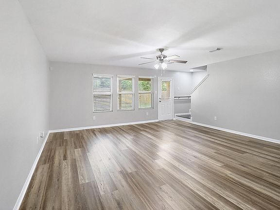 5th image of 15607 Sheldon Ridge Way