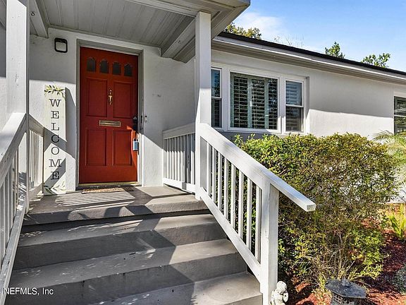 3rd image of 4328 Peachtree Cir E