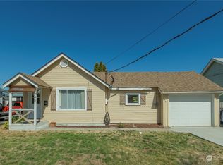 745 Saddlerock Dr, Wenatchee, WA 98801