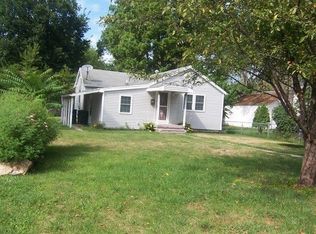 2946 Garfield Ave, Des Moines, IA 50317