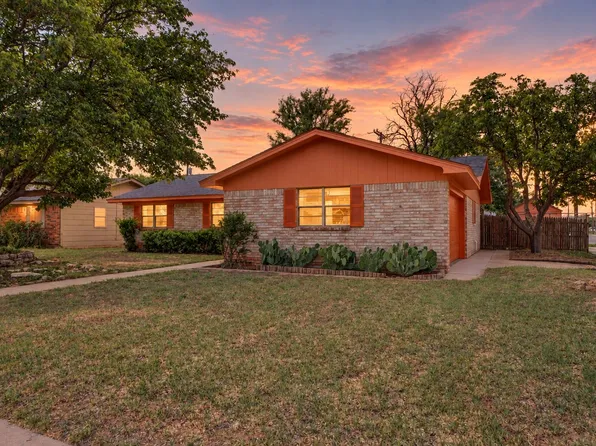 4802 53rd St, Lubbock, TX 79414