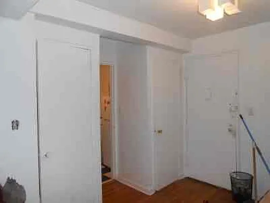 Sold by Voro NYC | media 3