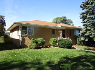 18546 Chicago Ave, Lansing, IL 60438