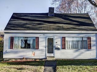10-12 Cottage Row, North Chelmsford, MA 01863