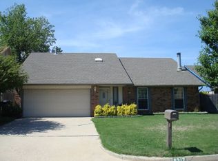 8317 NW 109th St, Oklahoma City, OK 73162