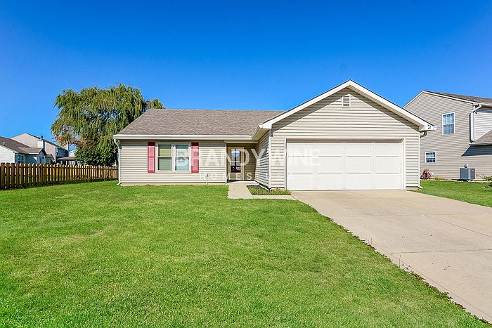 1st image of 118 Broadmoor Bnd