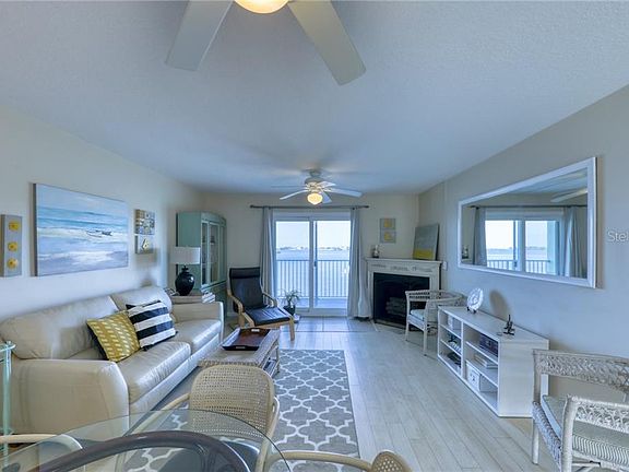 4th image of 464 N Paula Dr #318