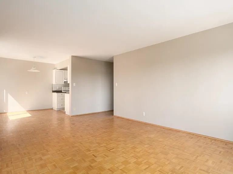 1970 W 41st Ave #303 — Photo 5