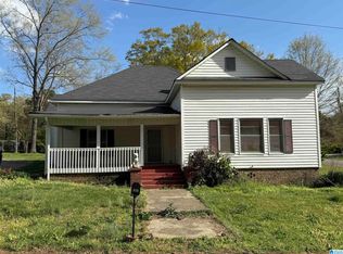 213 Adams Ave E, Oneonta, AL 35121