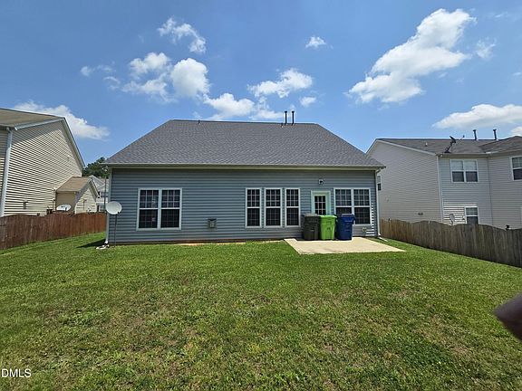 3rd image of 2330 Lazy River Dr