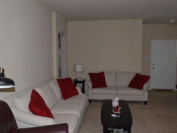 4th image of 2306 Tombstone Dr
