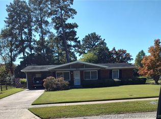 830 Montclair Rd, Fayetteville, NC 28314