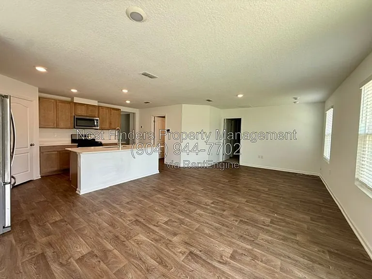 448 Orellana Rd — Photo 9