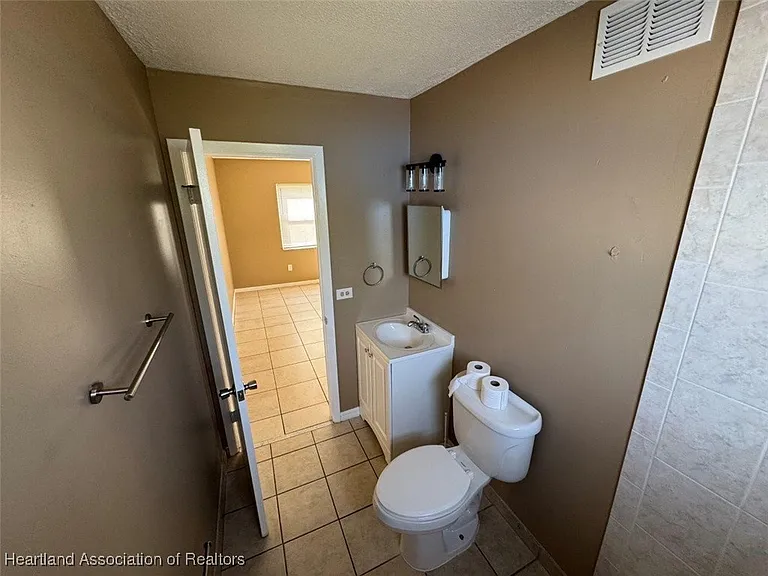 249 S Commerce Ave #204 — Photo 10