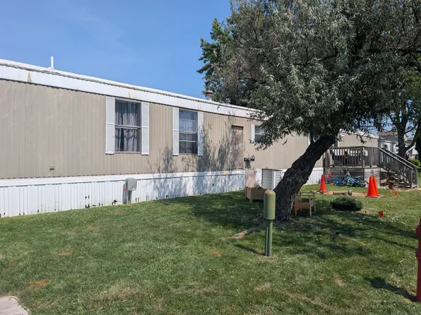 901 Belle Aire St #38, Marseilles, IL 61341