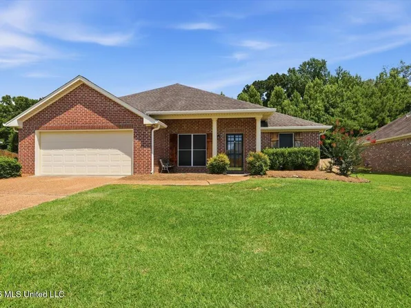 1146 Spanish Oak Dr, Pearl, MS 39208