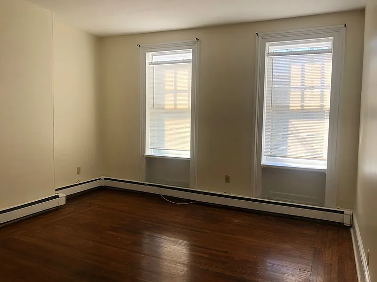 323 Market St — Photo 3