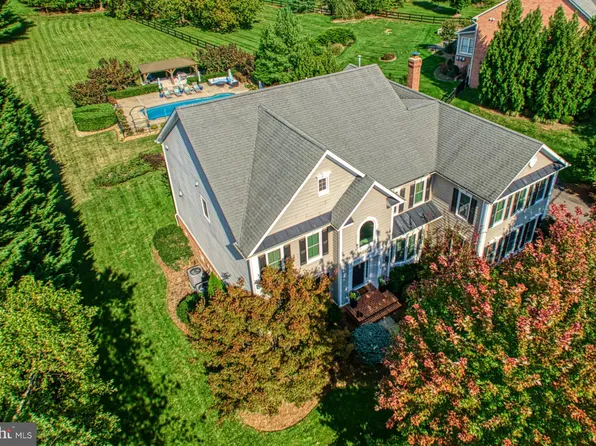 40314 Iron Liege Ct, Leesburg, VA 20176