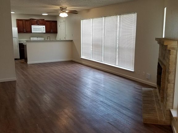 3rd image of 8431 Cranberry Hl #2